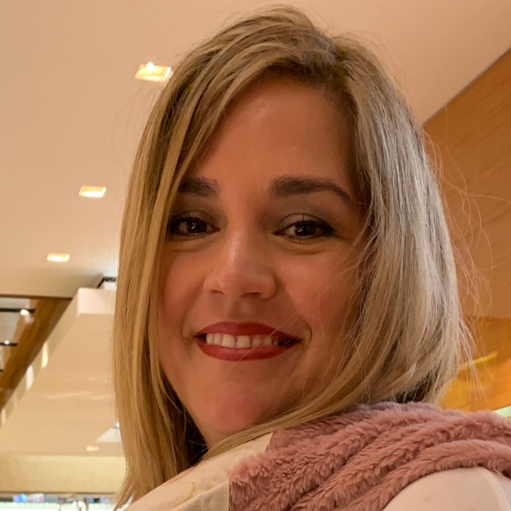 Meet your Posher, Jennifer